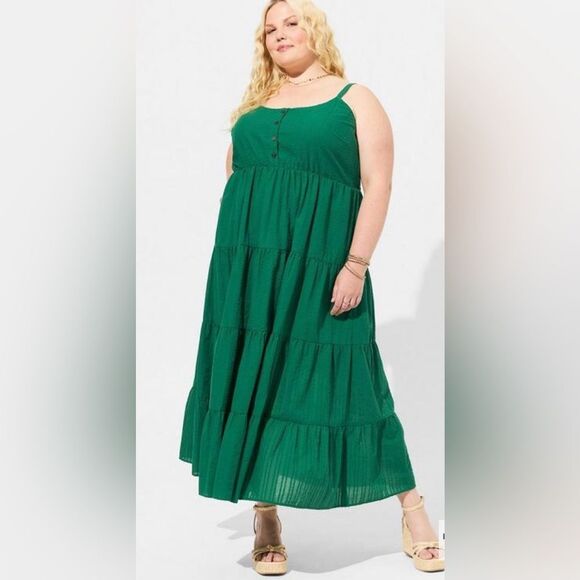 Torrid Maxi Seersucker Tiered Dress green size 1 - Picture 1 of 5